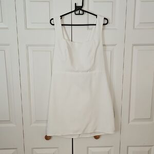 Lulu's Classic White Dress
